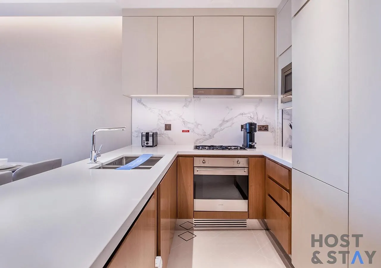 Luxurious 2 Bedroom In Address Opera Downtown Dubai 0*,